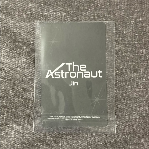 ❌SOLD❌The Astronaut Jin pc, Weverse exclusive - Picture 2 of 2